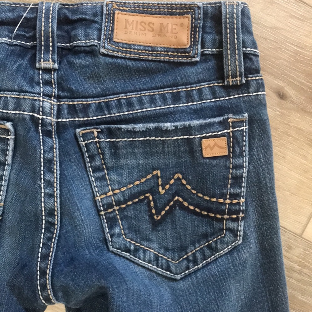 🛑 1 hour sale. Miss Me, blue jeans - Picture 8 of 9